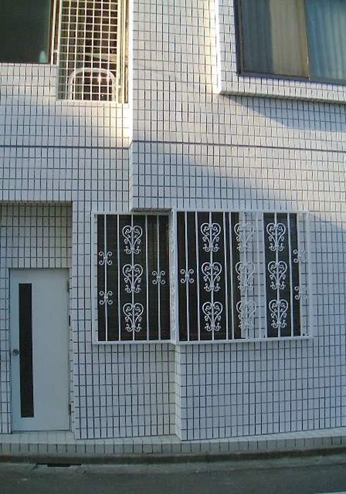 外壁タイル after