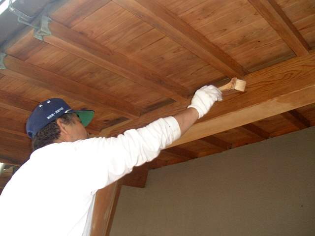 木材保護塗料仕上