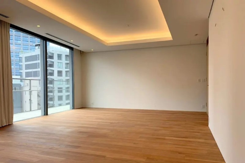 ベルギー大使館 インテリアペイント仕上