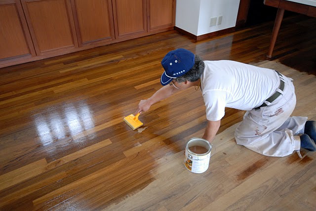 オスモフロアークリアーにて施工：研磨後フロアークリアー１回目