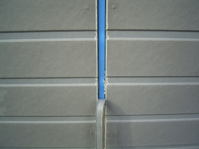 目地と窓廻りのシーリング処理