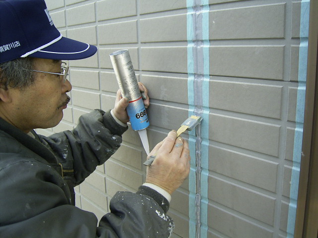 目地と窓廻りのシーリング処理